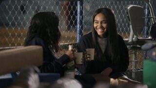 Bonding - Black Lightning Season 1 Episode 2