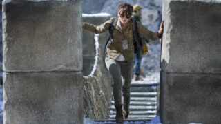 Lady Alex In Danger - Hooten and The Lady Season 1 Episode 4