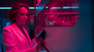 Keeley Hawes as Kira Manning