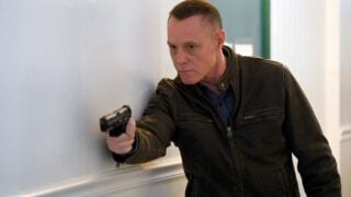 Voight Becomes a Victim - Chicago PD Season 11 Episode 12